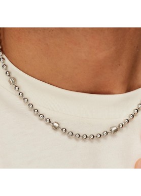 Collana Brosway indossata