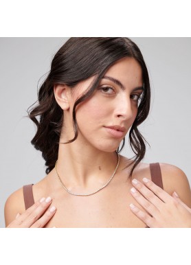 Collana Brosway BEIN023 indossata