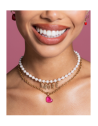 Charm dorato Rue des Mille CharmBar con cuore in cristallo rosa — esempio di abbinamento; gli altri gioielli sono esclusi